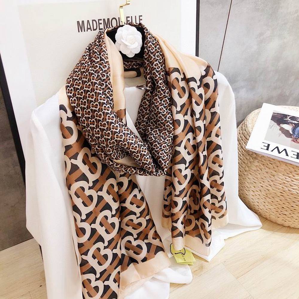 B**rry scarf